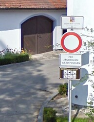 2023-11-22 16_13_48-K Zámecké zahradě - Google Maps